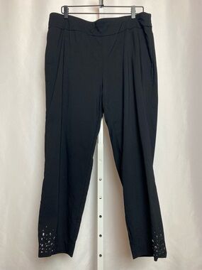 NWT Briggs New York Womenʻs Plus Size Black Pull-On Ankle Pants 16W